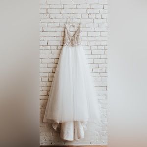 Hayley Paige Georgie Wedding Dress